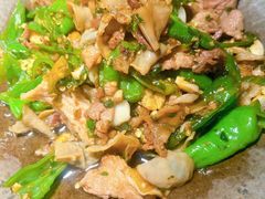 -费大厨辣椒炒肉(万家丽一店)