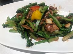 安格斯牛肉炒芥兰-炳胜品味(海印总店)