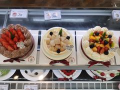 -花花卷卷·鲜食蛋糕(静安久光百货店)