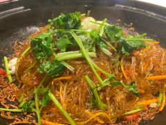 砂锅粉丝煲-费大厨辣椒炒肉(万家丽一店)