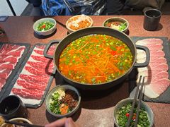-旺福·贵州酸汤牛肉火锅(陆悦天地店)