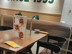 -豪客来牛排(空港华联店)