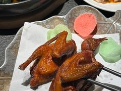-蝴蝶里·粤菜·点心(龙湖天街&滨江店)