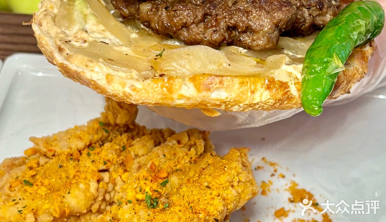 卧卧卧！长沙的，真的中国特色！