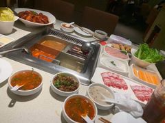 -海底捞火锅鲜切牛肉主题店(长寿路店)