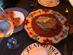 利沃尼亚鲇鱼配意大利烩饭-IL TEATRO 精品意大利餐厅