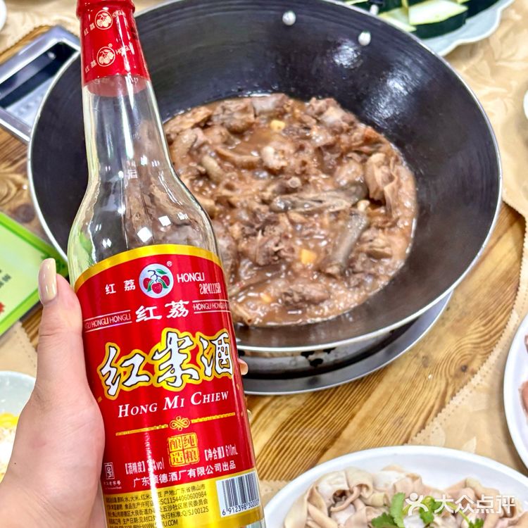 顺德太火了！在外面吃个饭都得排队等位🔥