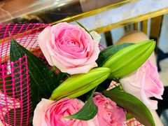 -亭亭鲜花店(中山北路店)