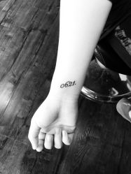 点击看大图 -刺客纹画纹身·洗纹身·穿孔饰品