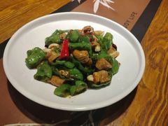 -绿岛汤泉韩式休闲会所