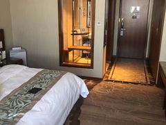 -德信恒隆国际酒店