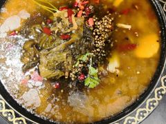 -符缸酸菜鸡(华阳店)