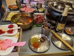 -围炉肉舍•炭烤活鳗•丹东海鲜烤肉(步行街店)