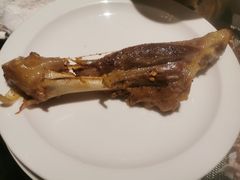 -半岛翡丽海鲜自助餐厅(观风亭店)