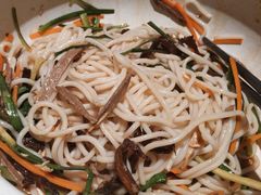 -云海肴·汽锅鸡·云南菜(天山百盛优客店)