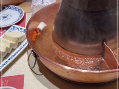 -东镇老火锅(长春路首店)