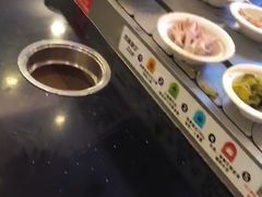 -咕叽咕叽自助烤肉小火锅(茂业清扬店)