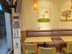 -德克士(龙阳广场店)