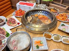 -汉江山料理级自助烤肉黑金冠(周口好吃城店)
