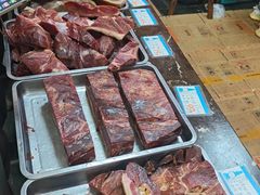-万隆火腿庄
