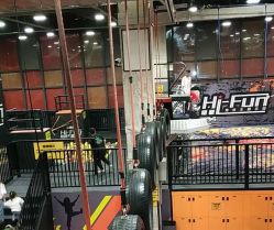 点击看大图 -嗨翻Hi-Fun竞技主题乐园·蹦床团建生日聚会(五棵松华熙店)