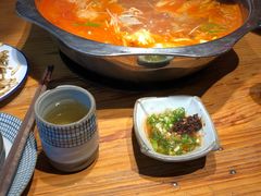 -野山舂·贵州现舂酸汤火锅(鸿通城店)