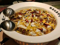 -太二酸菜鱼(武汉光谷保利店)