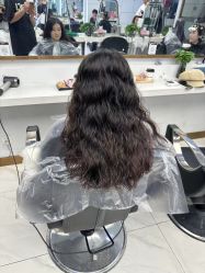 -镁连社·美联社
