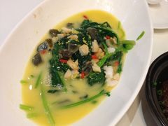 上汤菠菜-新白鹿餐厅(西湖银泰店)