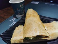 -八月美食小馆(银泰城总店)