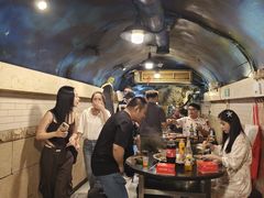 -洞亭火锅(防空洞总店)