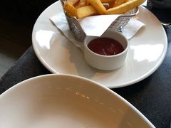 -WOLFGANG PUCK KITCHEN & BAR(迪士尼小镇店)