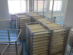 -毕力格泰民族食品