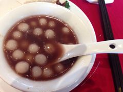 -鹅湖玫瑰文化园