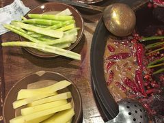 -黄潇洒老火锅(九眼桥宏济巷店)