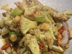 -卢大鲜鱼头捞饭(美利广场店)