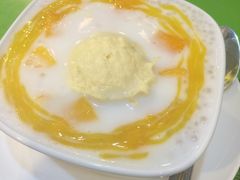 -甜心妈妈·榴莲星级糖水(北京路总店)