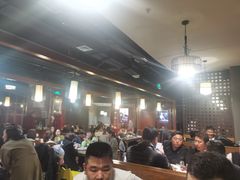 等位区-郑喜旺烧烤(郑州总店)