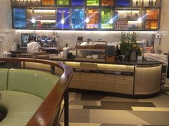 -港丽餐厅(高德置地店)