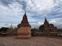 -一寨两国风景区