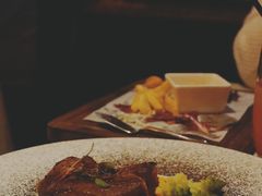 -YUE·6·西式融合餐厅(外滩六号店)