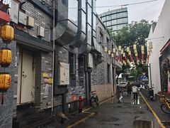 -毛辣果·贵州红酸汤牛肉火锅(西单店)