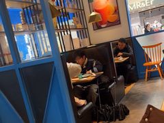 -菲滋意式餐厅(金华银泰城店)