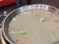 -老来福·非遗酸汤兔(凯旋路店)