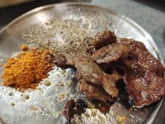 -围炉肉舍•炭烤活鳗•丹东海鲜烤肉(步行街店)