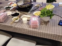 -明日世界密室轰趴·剧本桌游·箭馆团建(国贸店)