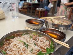 -正宗杨记普洱酸醋米线(总店)