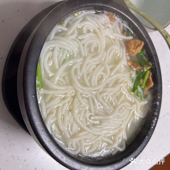 谭氏云南过桥米线(莲花北路店)