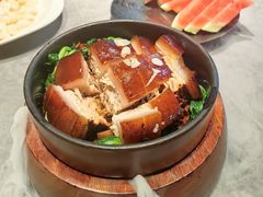 外婆滋味肉-吴越荣记苏州菜·松鼠桂鱼100%活鱼现做(斜塘老街店)