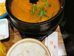 大酱汤-明洞阿姨·韩式酱蟹烤肉·创意料理(三元桥店)